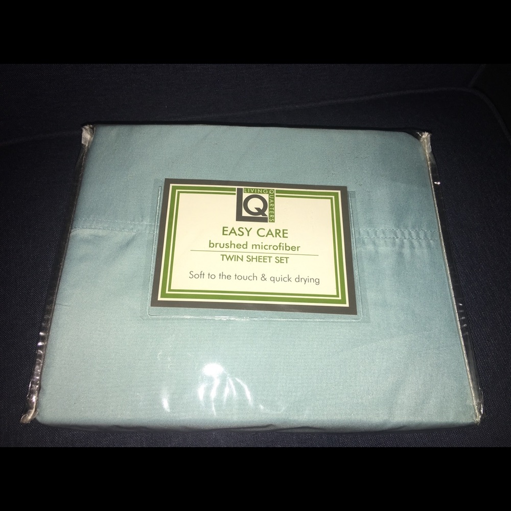 NEW! Living Quarters Brushed Microfiber Sheet Set